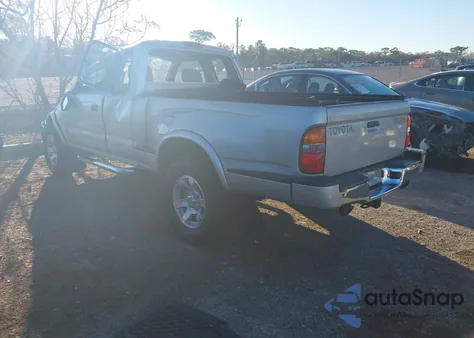 2003 Toyota Tacoma Prerunner V6 z USA, uszkodzony, nr VIN 5TESN92NX3Z270218
